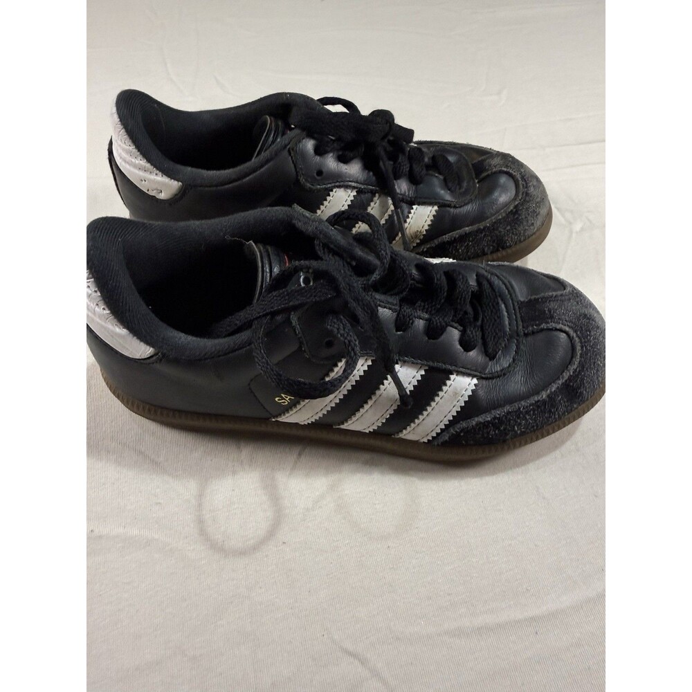 Adidas Samba Classic Low Boys’ Size 2.5 – Black White – Indoor Soccer Shoes - Picture 4 of 9